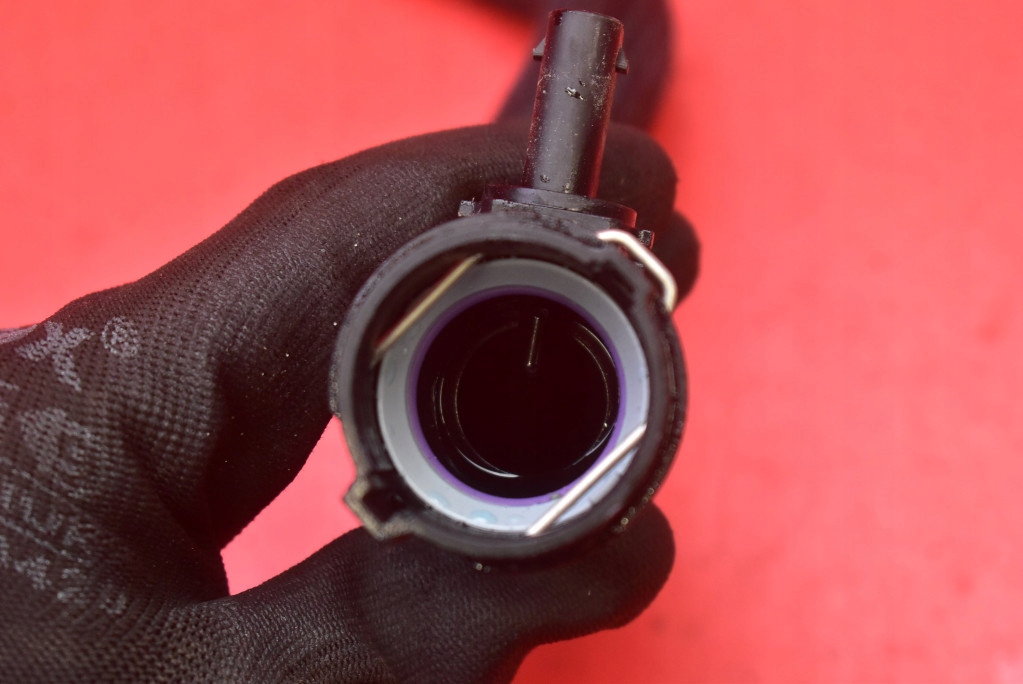 Патрубок шланг труба радіатора 1077592-00-d tesla model 3 17-21 Недорого