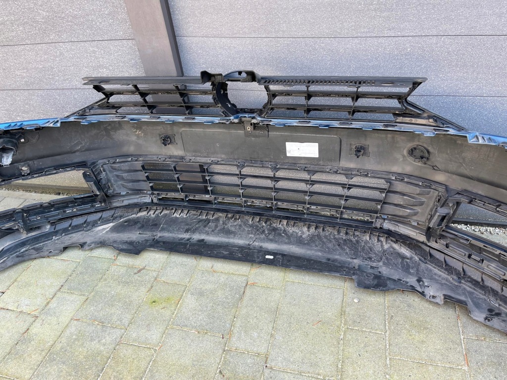 фото №12, Бампер перед vw touran 5ta омивачі 6x pdc