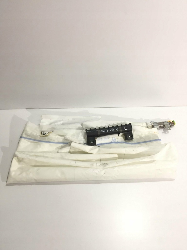 фото №1, Шторка безпеки подушка безпеки l kia оригінальний номер 80410-j7000