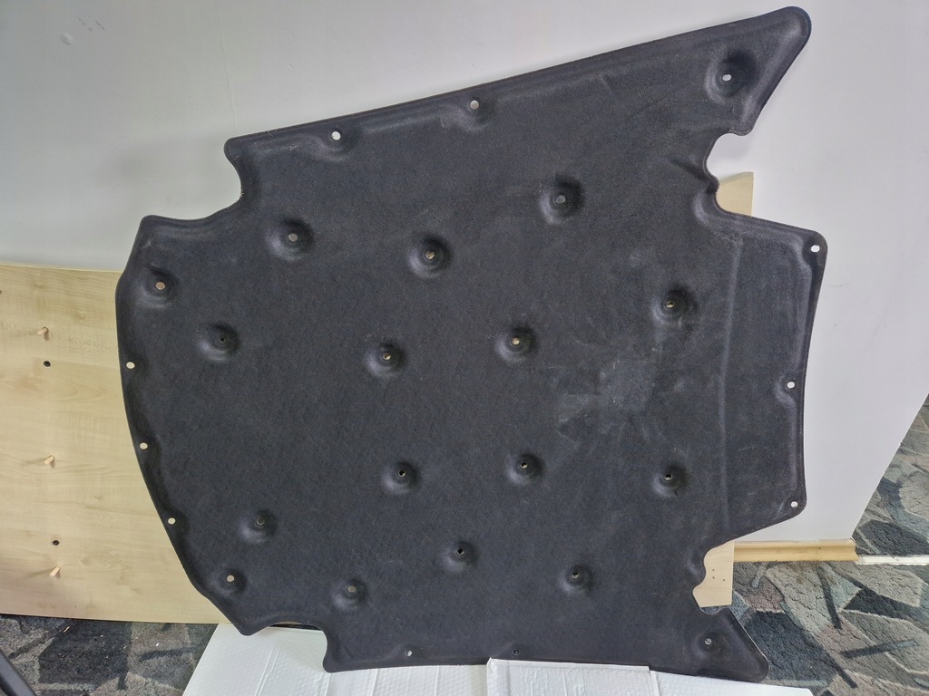 фото №4, Шумоізоляція капот mercedes sls amg r197