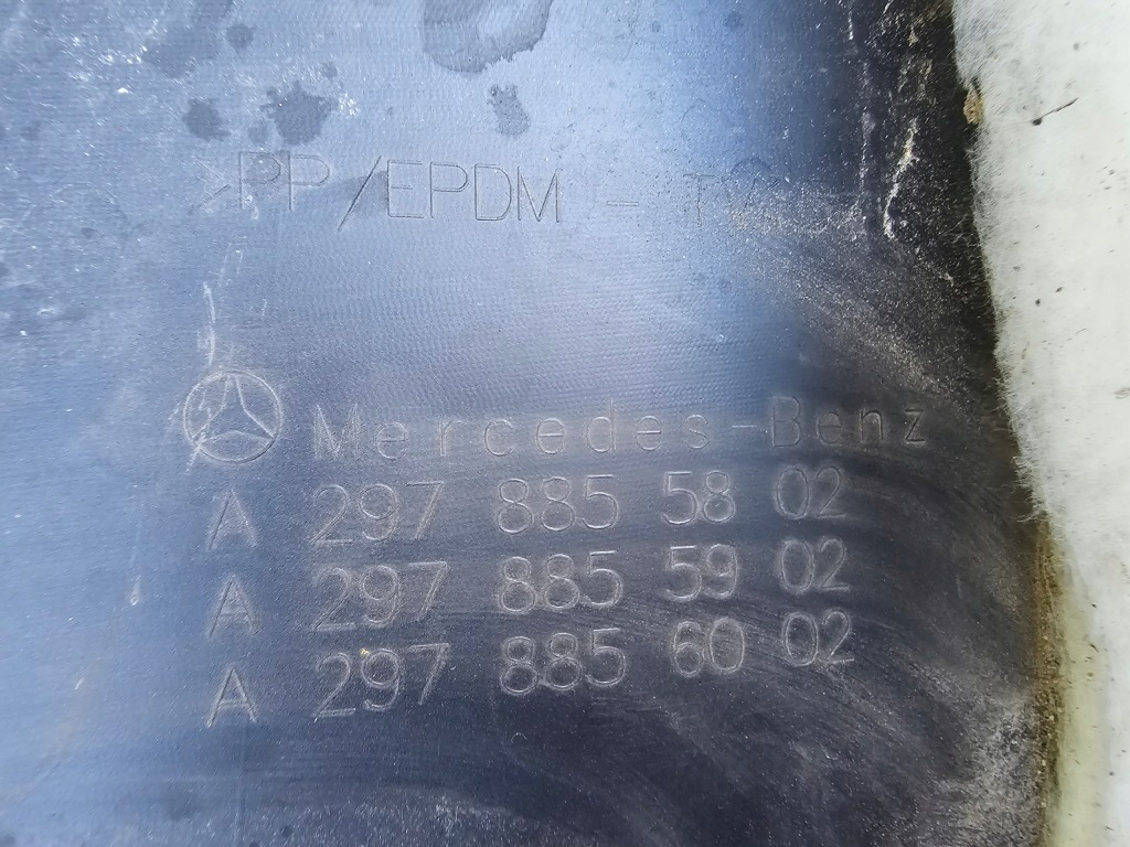 фото №9, Mercedes eqs 297 w297 a297 amg бампер диффузор задняя задний хороший