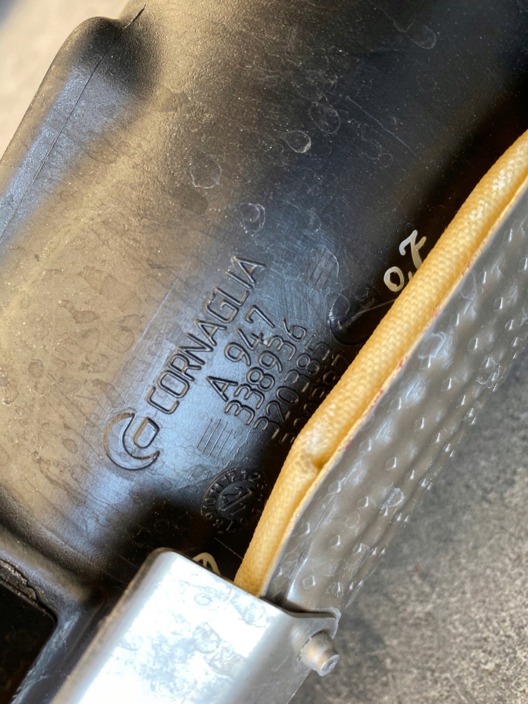 Ferrari f8 tributo труба шланг повітря 338936 Ціна