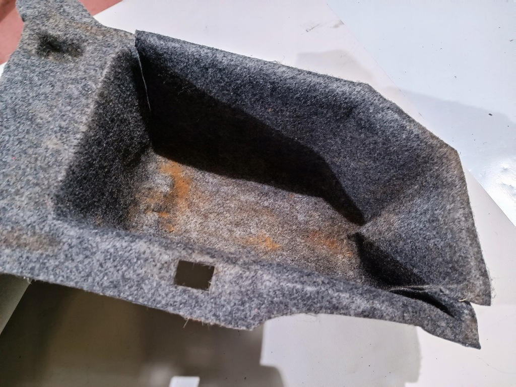 фото №6, Обшивка багажника chevrolet corvette c5