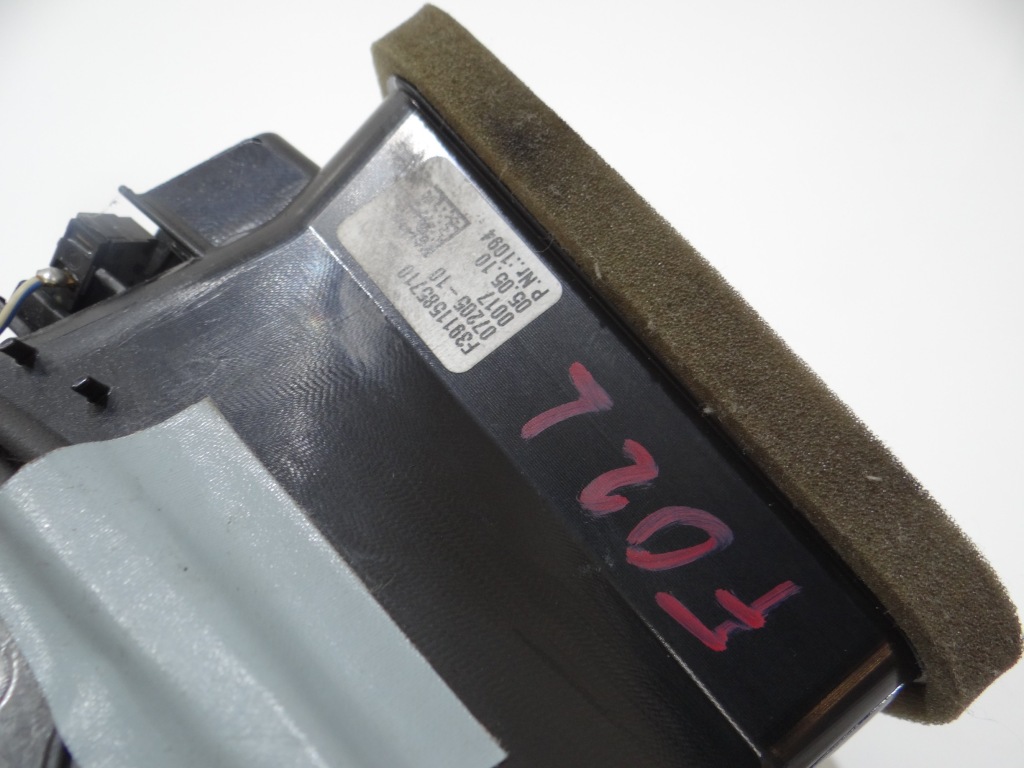 Решітка обдув ліва abmw f01 f02 оригінальний номер 16588814 Недорого