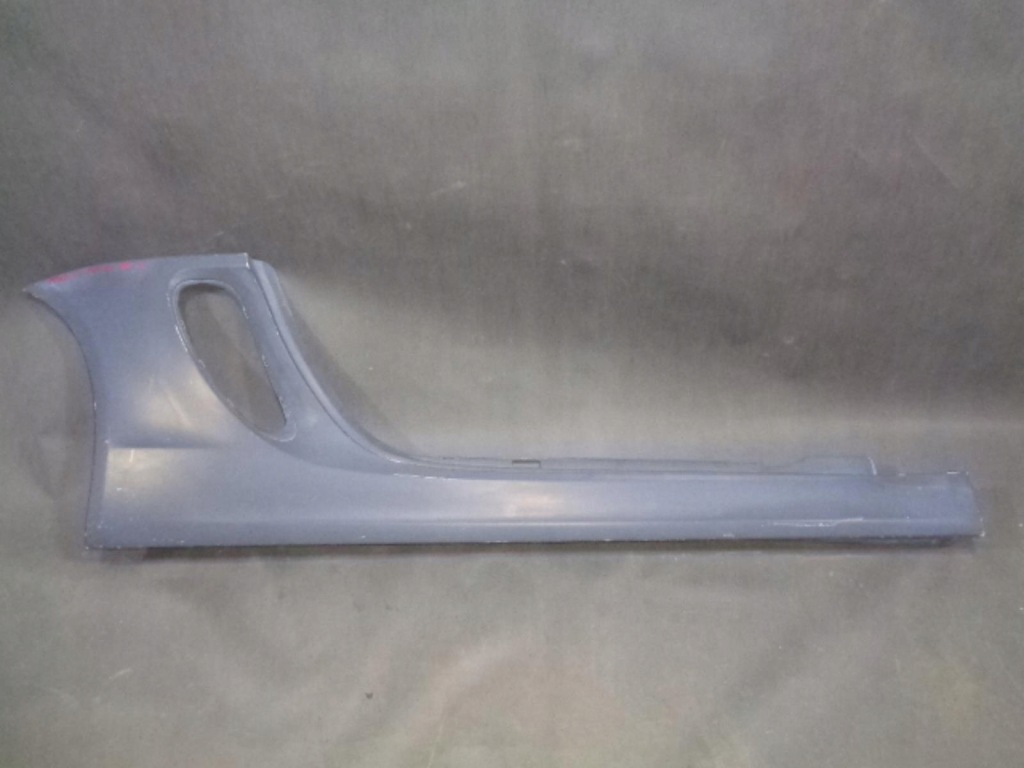 фото №1, Porsche boxter 981 12- молдинг порог правая oryg