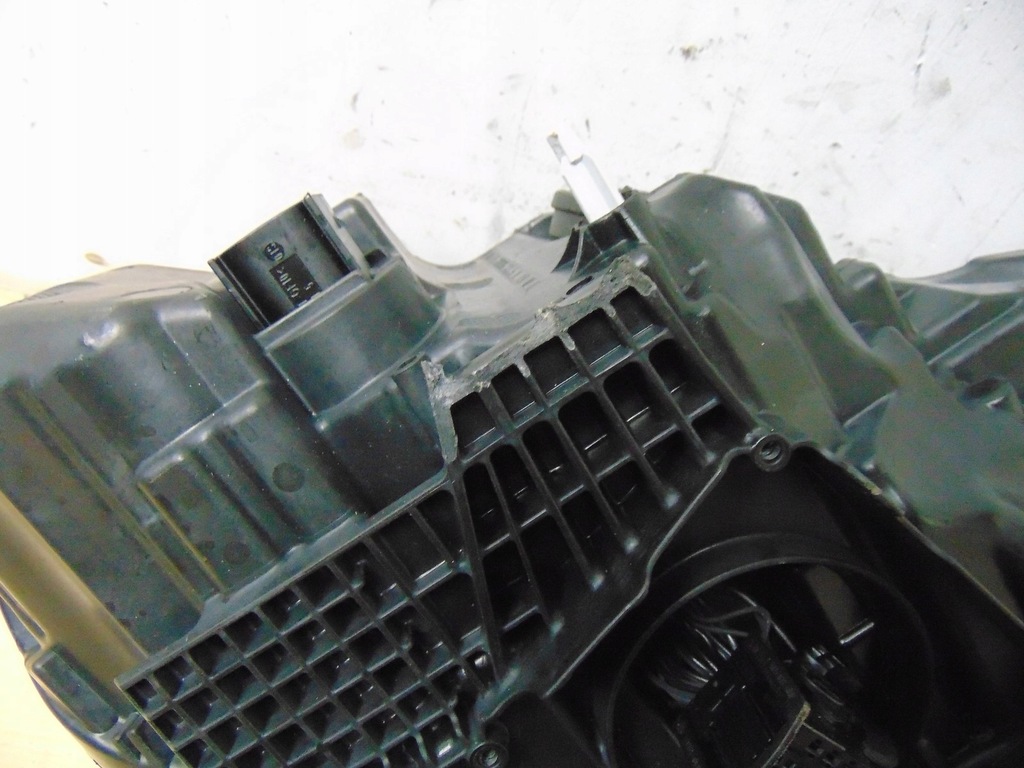 фото №13, Лампа ліва перед audi a1 82a europa full led