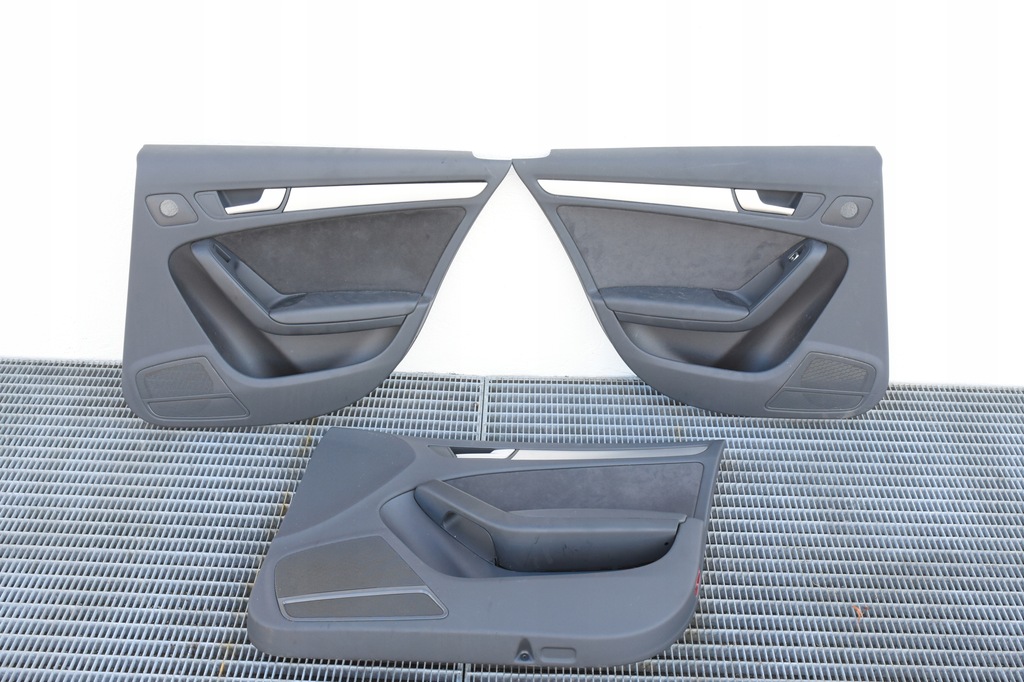 фото №7, Audi a4 b8 kombi обшивка двері задня alcantara