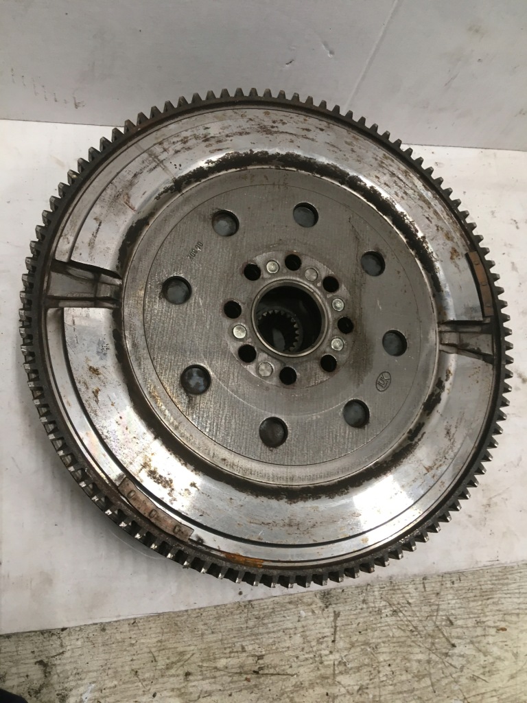 фото №1, Колесо двухмассовый t25 toyota rav 4 iii 2.2 d-4d d-cat