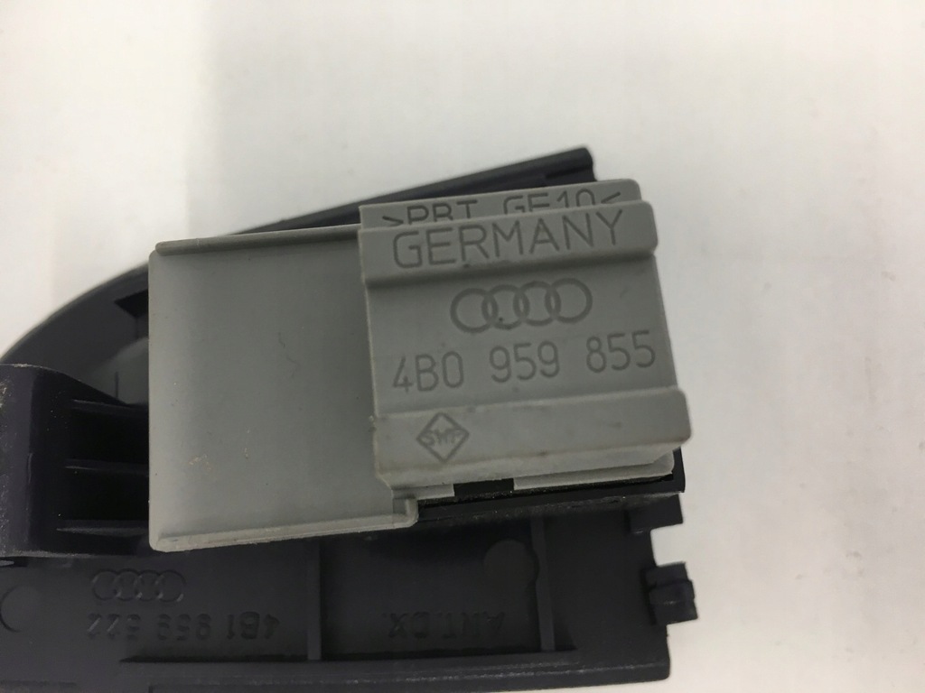 фото №13, Переключатель окон 4b0959855a audi a3 8l lift