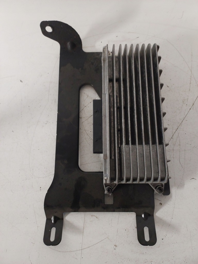 фото №4, Підсилювач audi a5