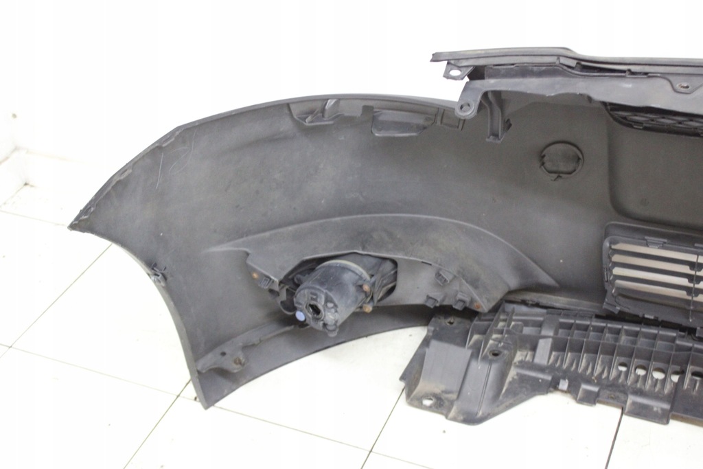 фото №12, Toyota auris i 2006r- бампер перед передний 209 - код лакокрасочного покрытия