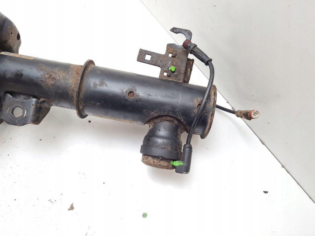 2012 opel insignia a амортизатор передний с пружина 314801718 Оригинал