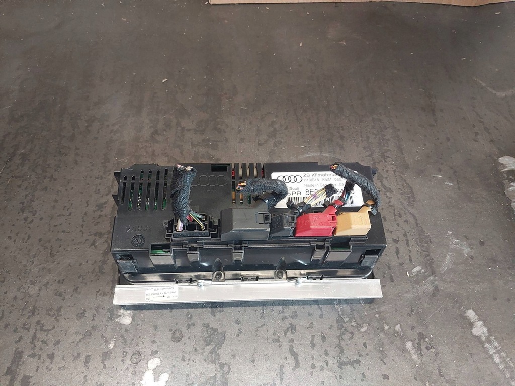 фото №5, Панель кондиціонера audi a4 b6 8e 8h 8e0820043j