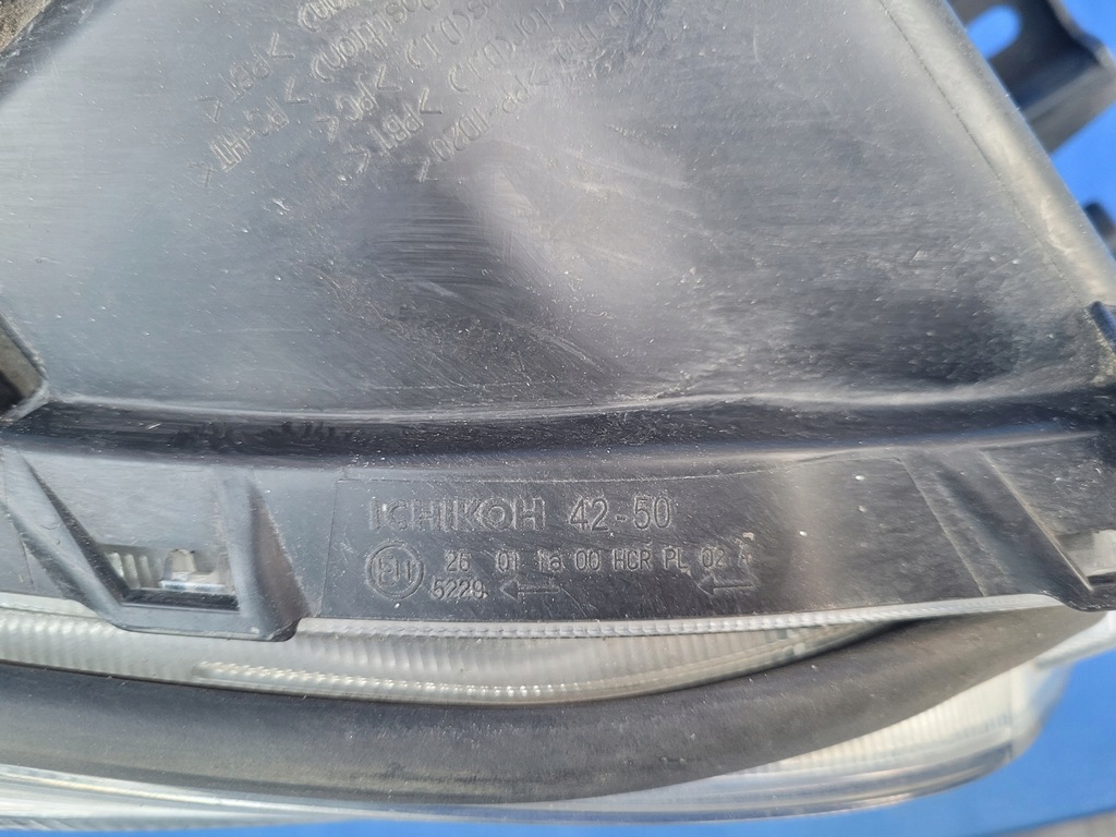 фото №11, Toyota rav4 rav-4 lift 2009-2010 09-10 фара лампа правая тонированная