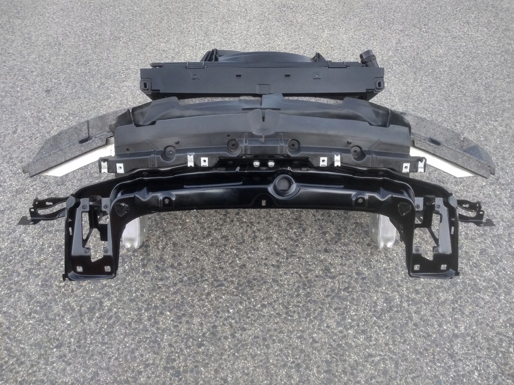 фото №3, Bmw 2 f22 f23 pas передний + радиатор комплект