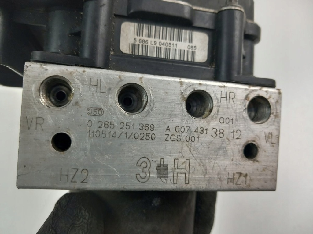 Mercedes sprinter w906 насос abs a0074313812 Київ