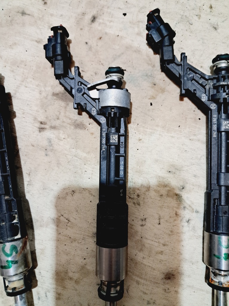 фото №15, Форсунка audi a4 b9 s4 s5 sq5 3.0 tfsi 0261500268