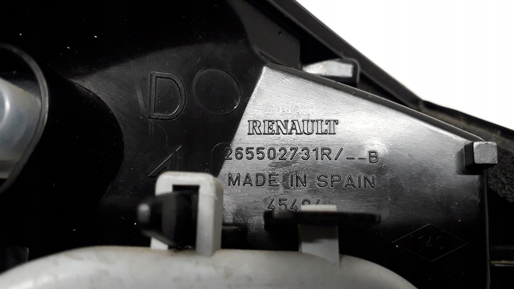 фото №12, Renault captur 1 13- лампа права задня 265502731r