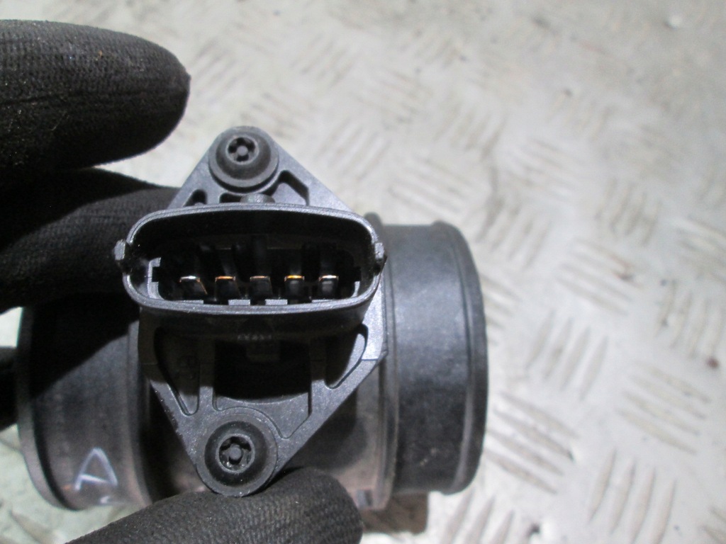 фото №7, Расходомер alfa romeo 147 156 1.6 0281002309