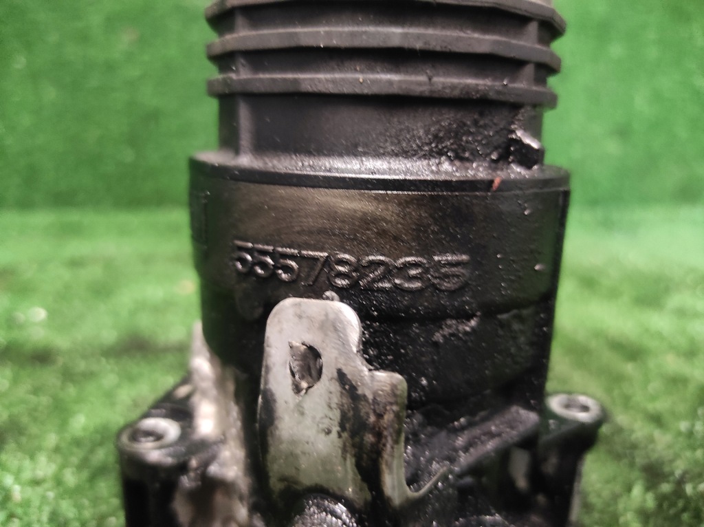 фото №2, Opel insignia 2.0 cdti корпус фильтра масла