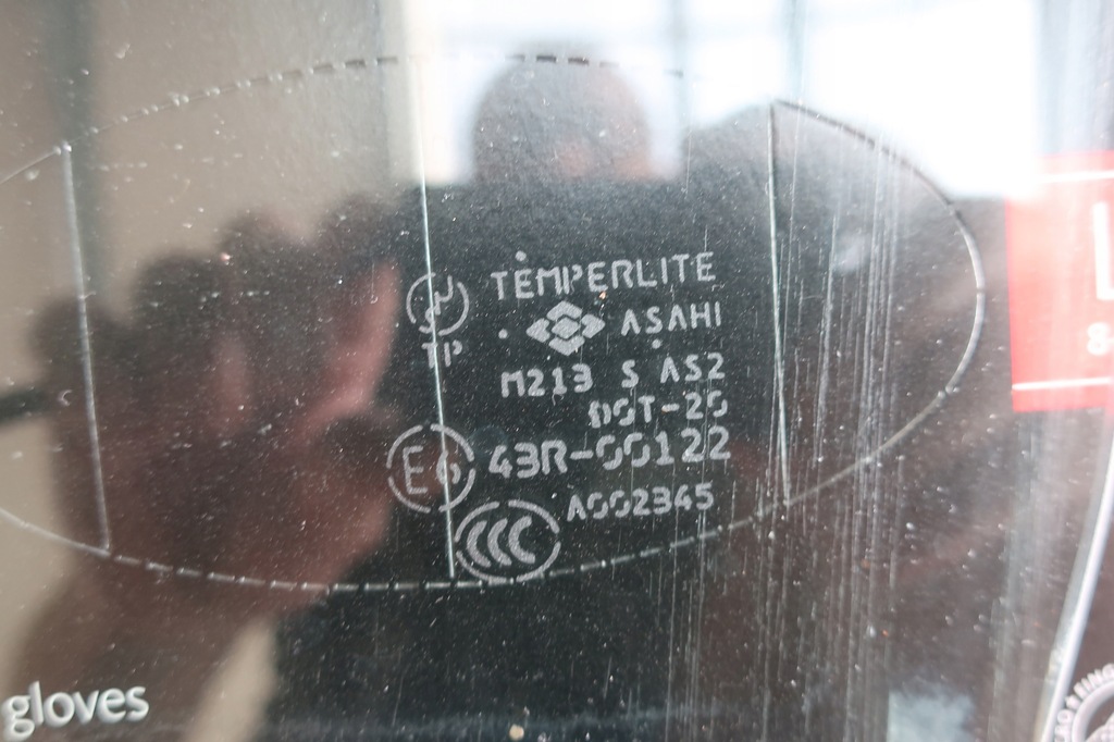 фото №3, Стекло дверь левая suzuki jimny temperlite