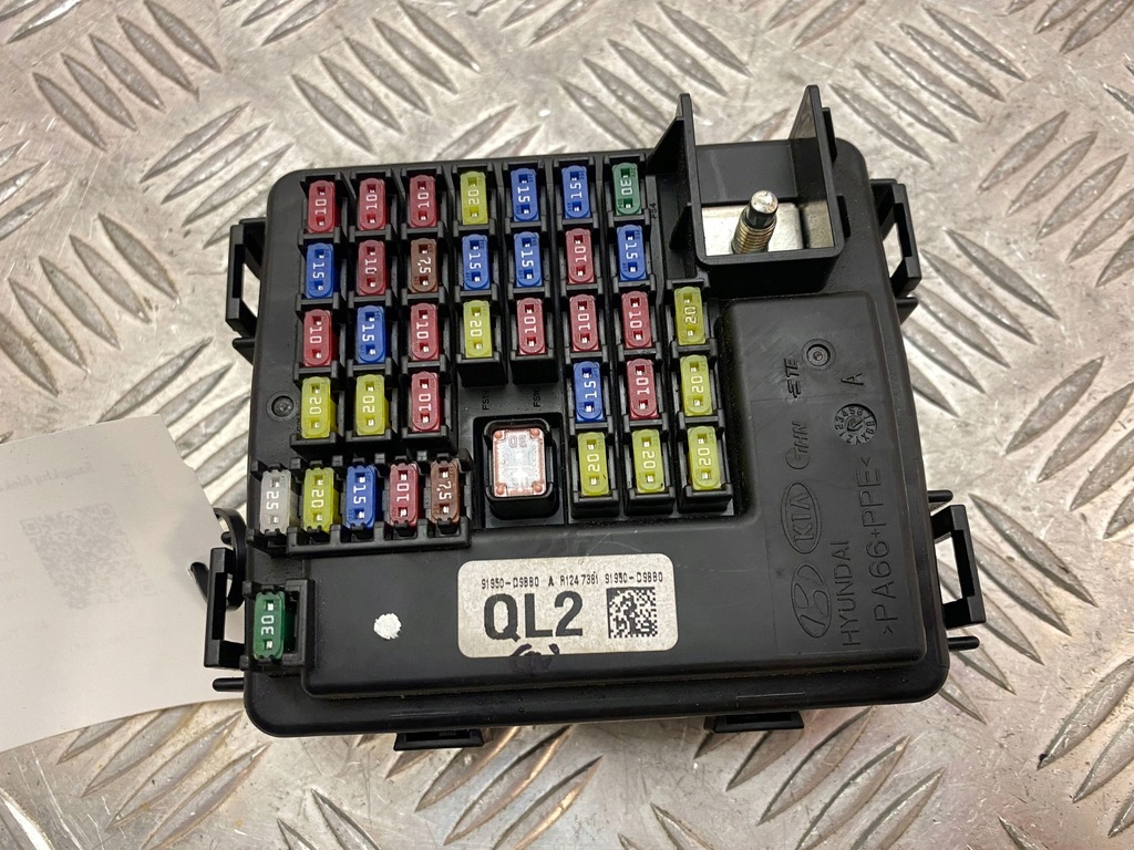 фото №1, Kia sportage 2018 рамка / модуль предохранителей 91950d9bb0