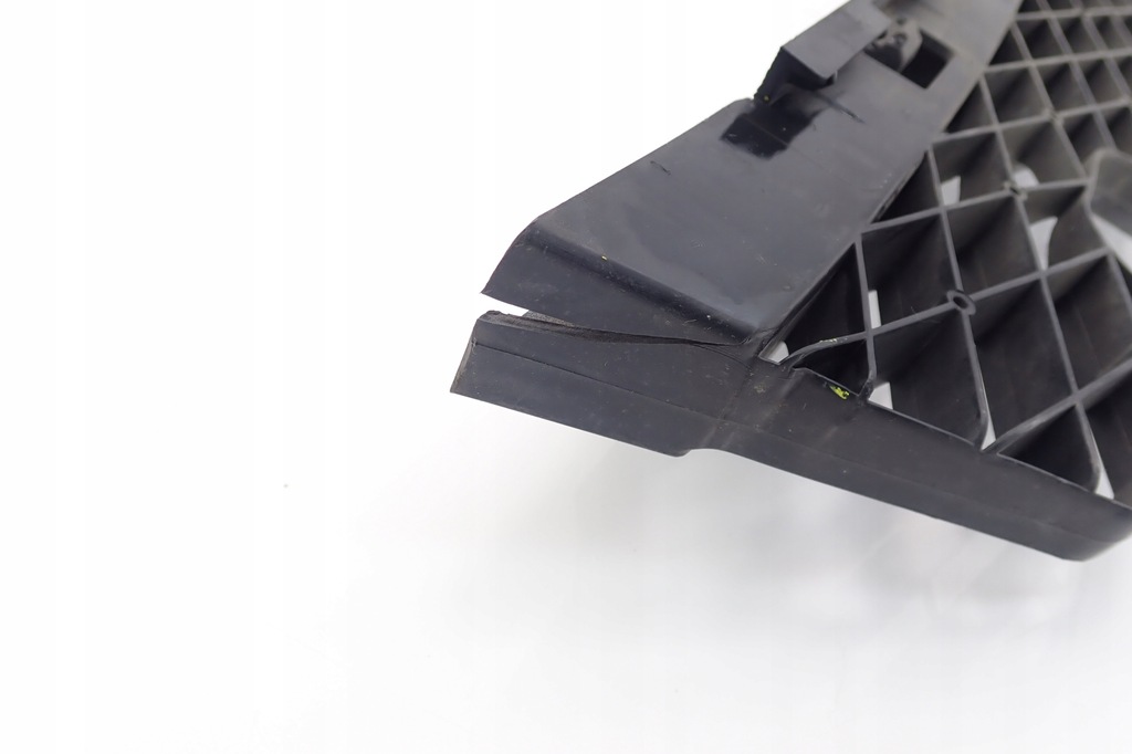 фото №8, Vw passat b7 напрямна задня задній середина 3af807863