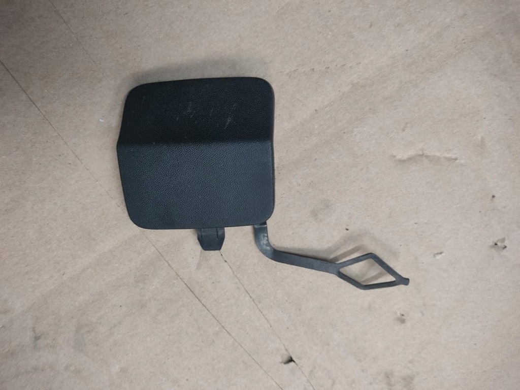 фото №1, Dacia sandero stepway iii 20- заглушка фаркоп задняя оригинальный номер