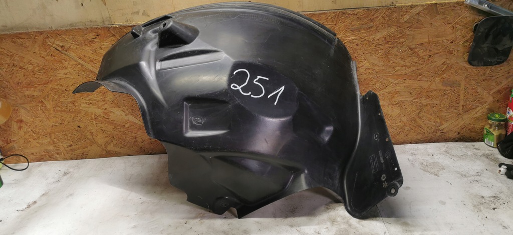 фото №1, Підкрилок mercedes w251 a2518841022