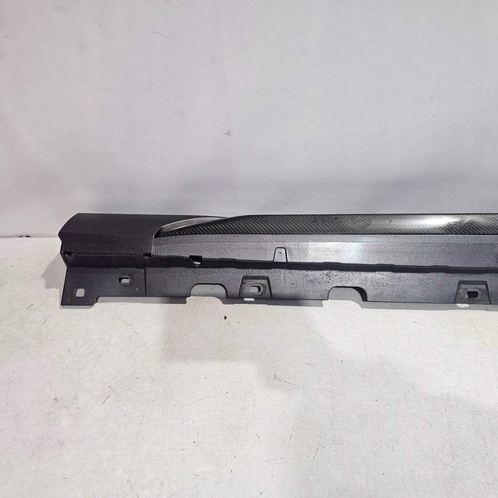 Молдинг поріг ліва maserati grecale trofeo карбон 18073453 Ціна