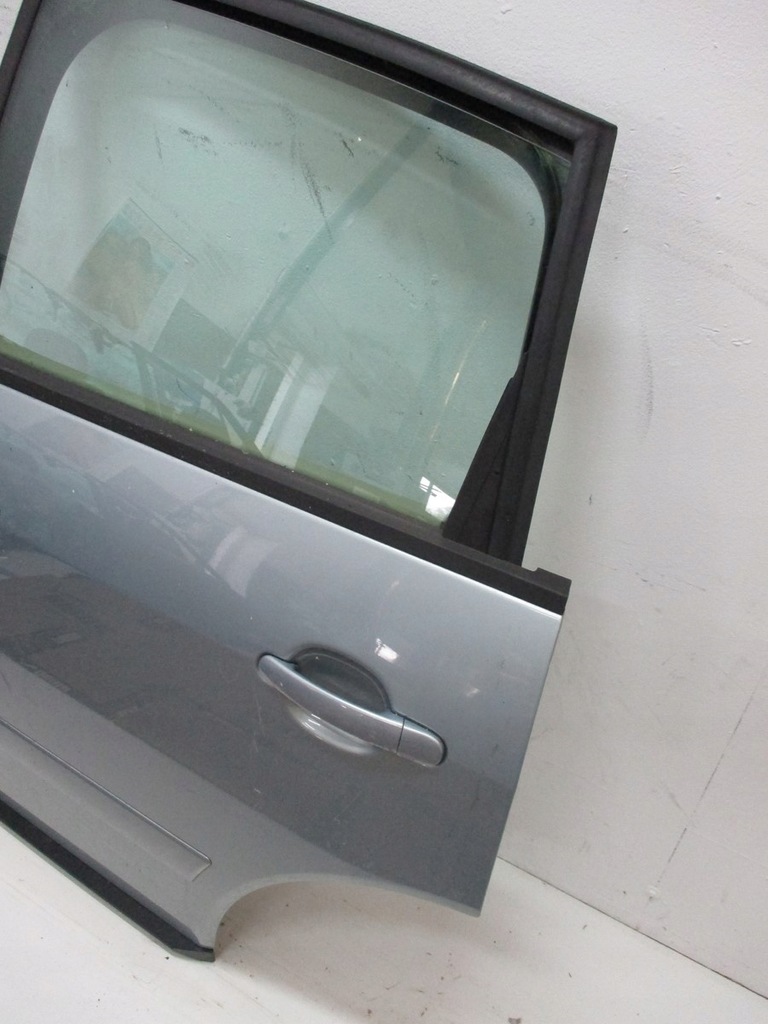 фото №5, Дверь левая задние audi a2 8z0