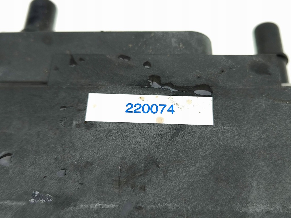 Maserati quattroporte 2005 фільтр вугільний par пального 220074 Недорого