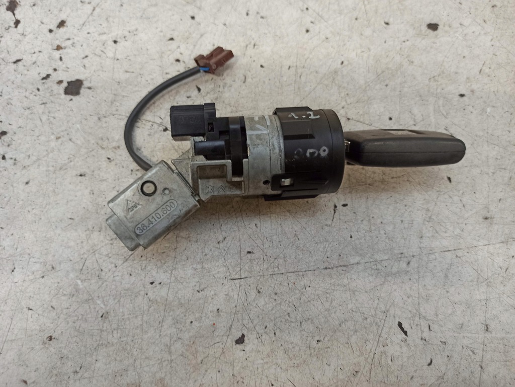 фото №10, Peugeot 208 i 1.2 замок запалювання 9663123380 36410600