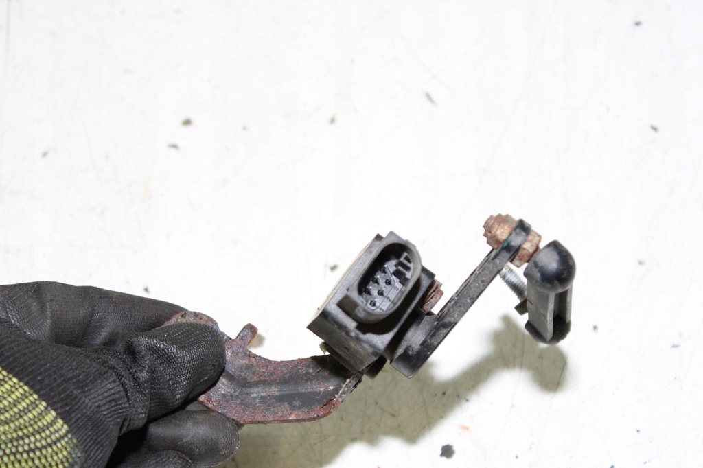 фото №4, Датчик выравнивание света bmw x5 e70 lci 6785205 e90 e87