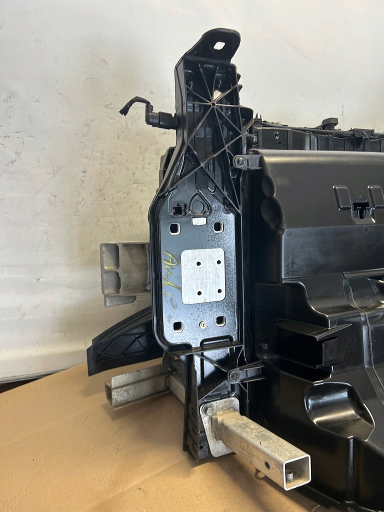 фото №5, Комплект радиатор pas audi e-tron 55 4ke121251b 4m0816411d