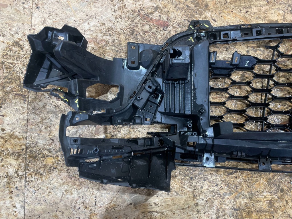 фото №7, Mazda cx60 cx-60 22- решітка радіатора решітка радіатора решітка середня бампер перед передня