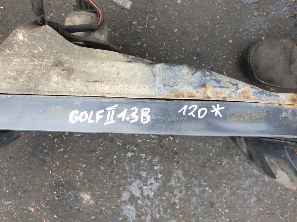 Радиатор воды вентилятор vw golf 2 1.3 бензин Оригинал