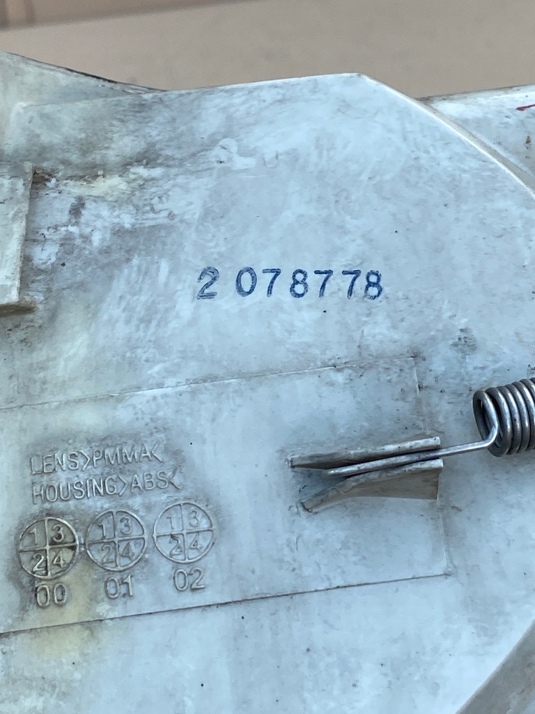 фото №7, Поворотник левый lub правый mercedes vito w638