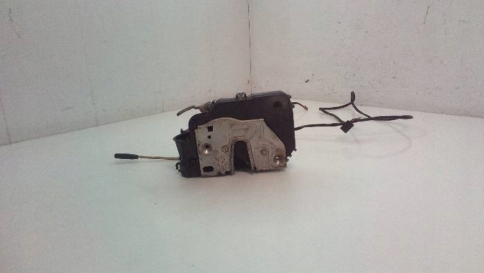 Замок двері правий перед mercedes w203 компресор в Україні