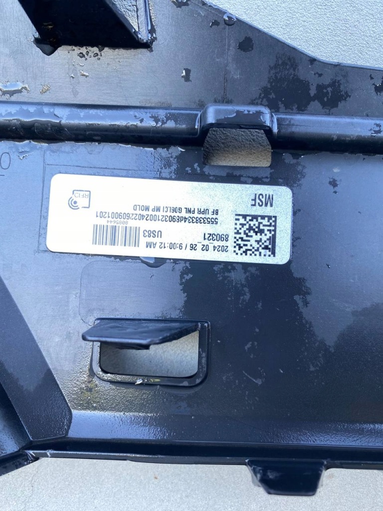Купити Bmw x6 g06 lci рестайлінг  бампер передній m sport c49 51118085644 51115a50fe4