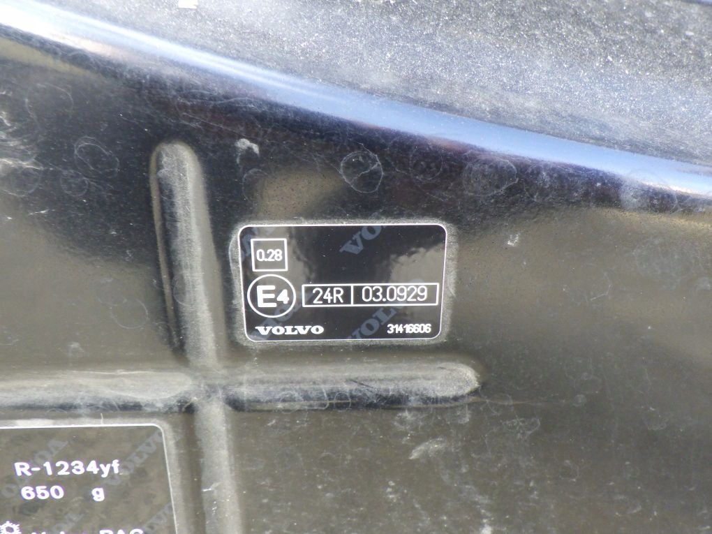 фото №10, Volvo xc60 xc 60 2 ii 2017- капот