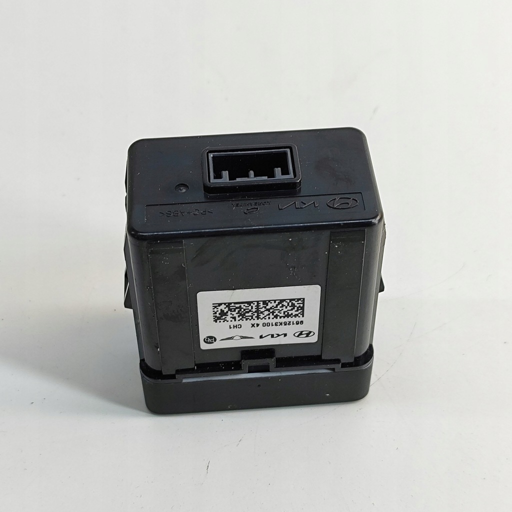 фото №5, Hyundai ioniq 6 2024 роз'єм / з'єднувач usb