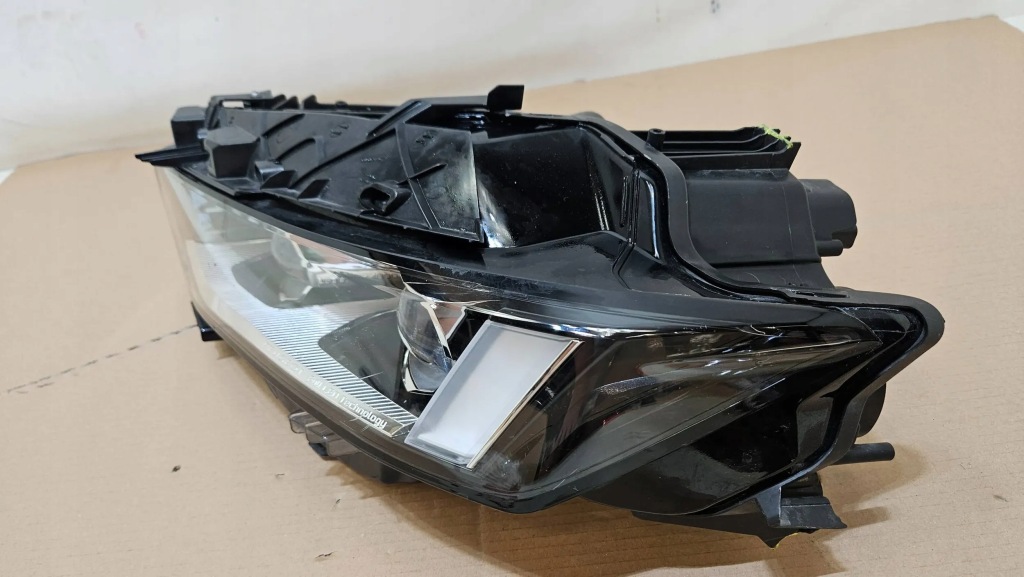 Фара перед передняя левая peugeot 508 2 full led 9823144680 Киев