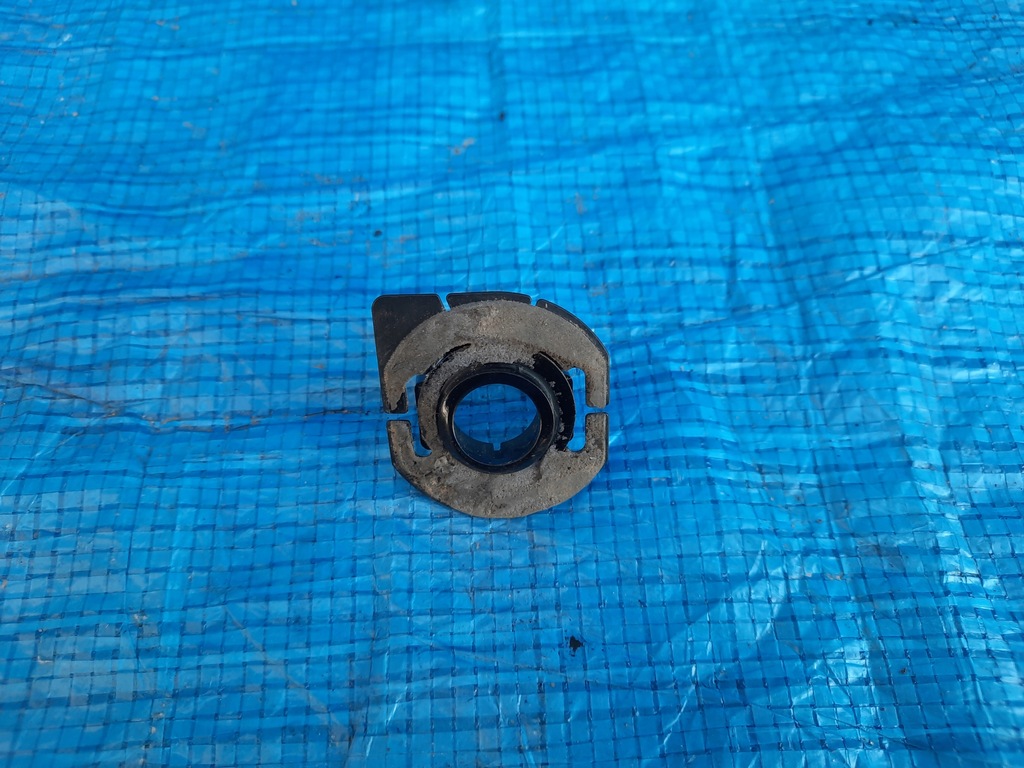 фото №1, Toyota camry ix 2020 корзина кронштейн датчика pdc