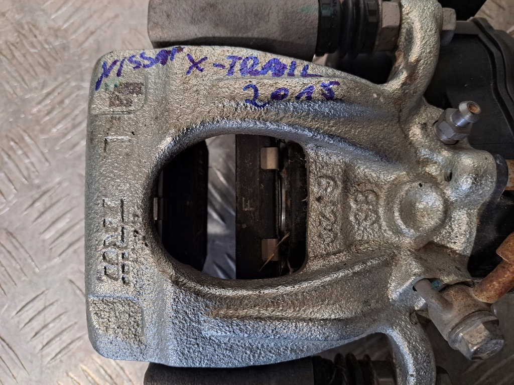 фото №7, Nissan x-trail t32 супорт гальмівний лівий задня