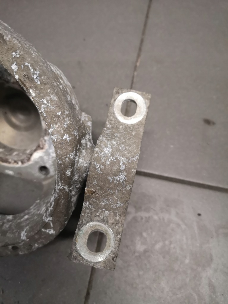 фото №6, Кронштейн амортизатора задняя vw touareg 7l0512345b