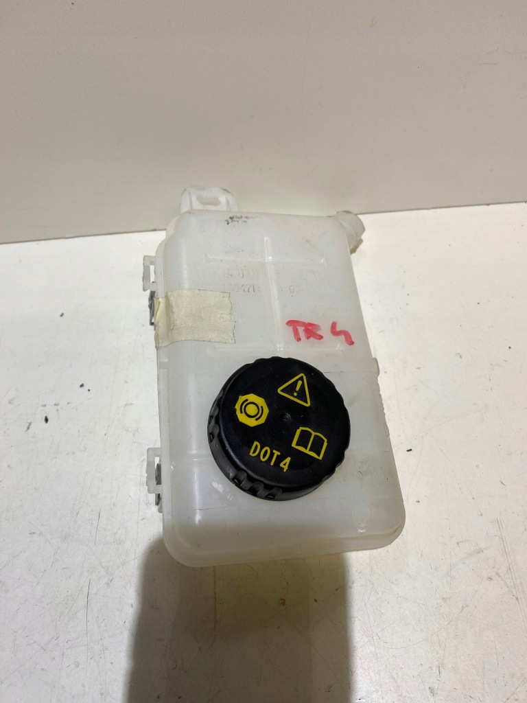 фото №1, Renault trafic iii бак жидкость 460913647r