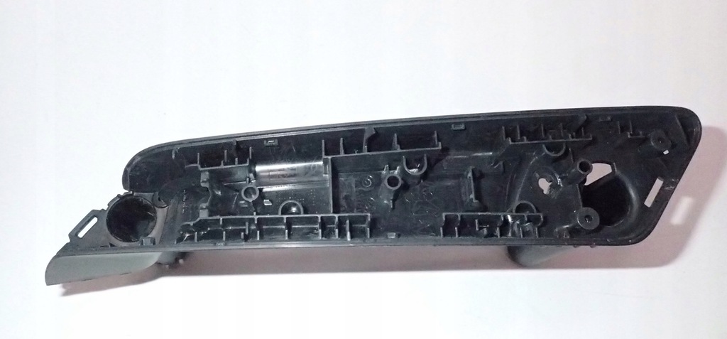 фото №8, Кронштейн підлокітник задня p q5 sq5 80a fy 80a887396