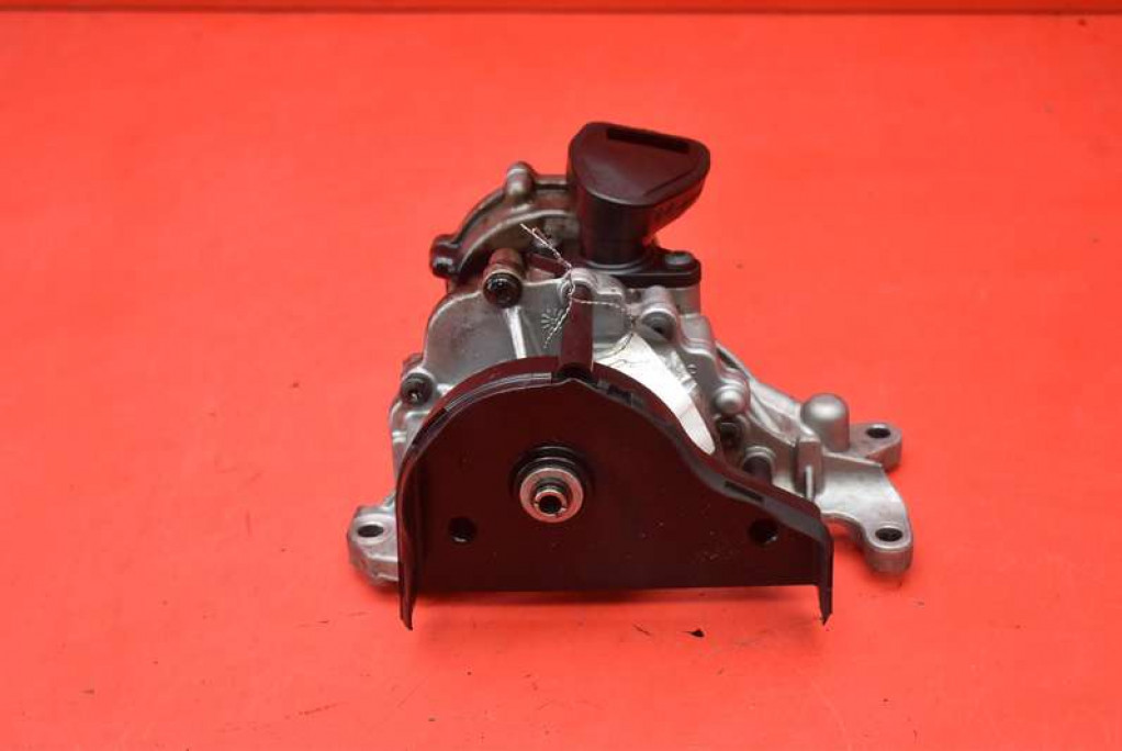 Насос оливи 55487858 opel astra 5 v k 1.6 cdti 95 km 15-20 в Україні