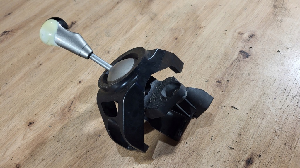 фото №6, Вибірник домкрат перемикання передач honda civic viii 8 ufo hb 5d